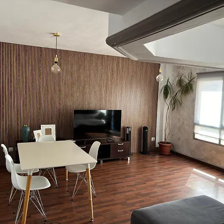 Apartamento Moderno En La Playa * 빌라조요사